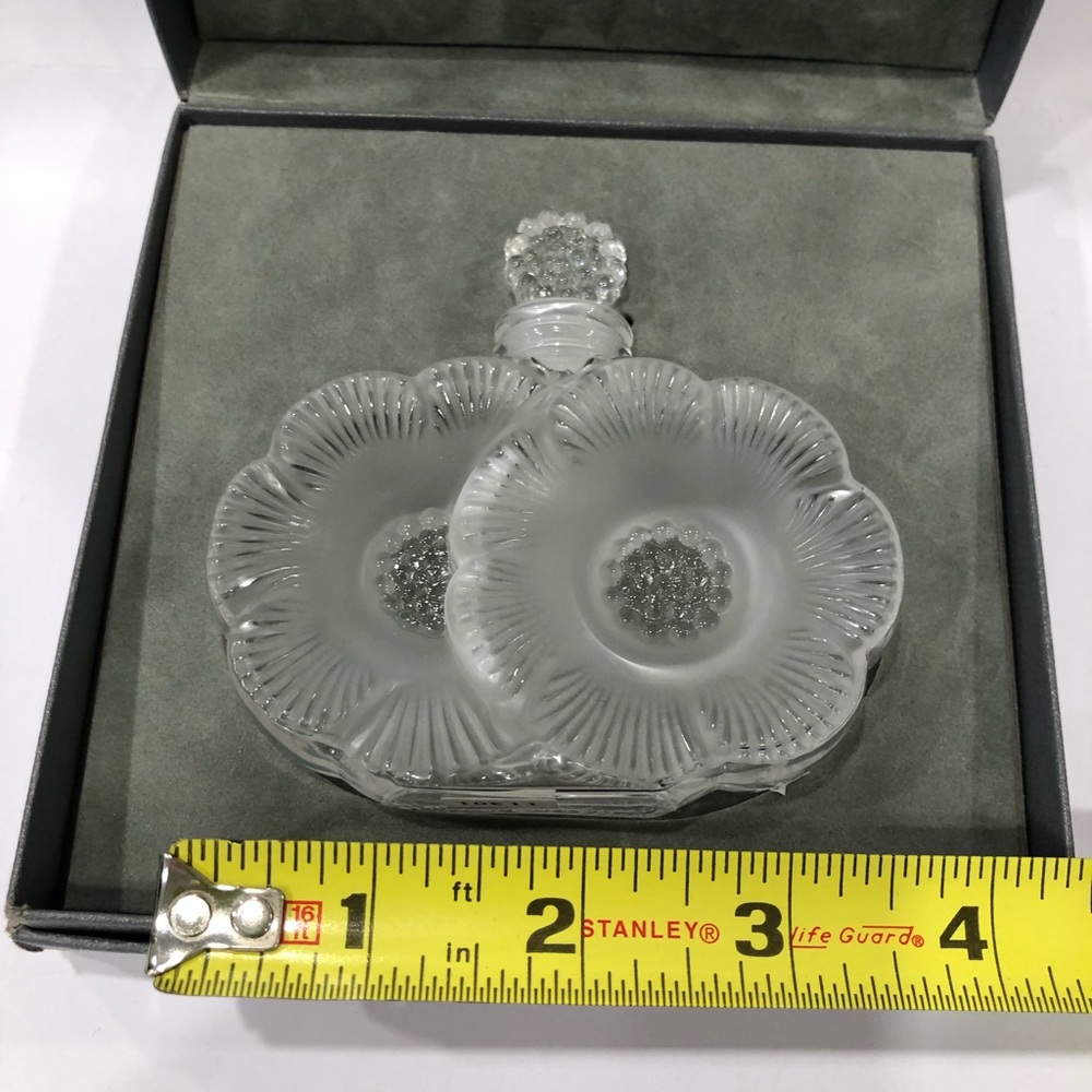 Lalique Vintage Rare 2 FLEURS PERFUME Crystal BOTTLE Signed Original Box - Picture 7 of 15